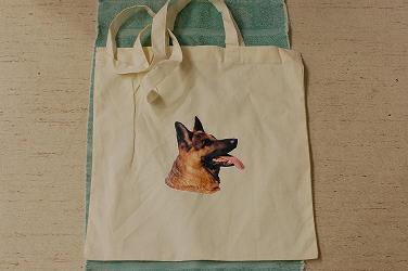 Tygväska med hundmotiv